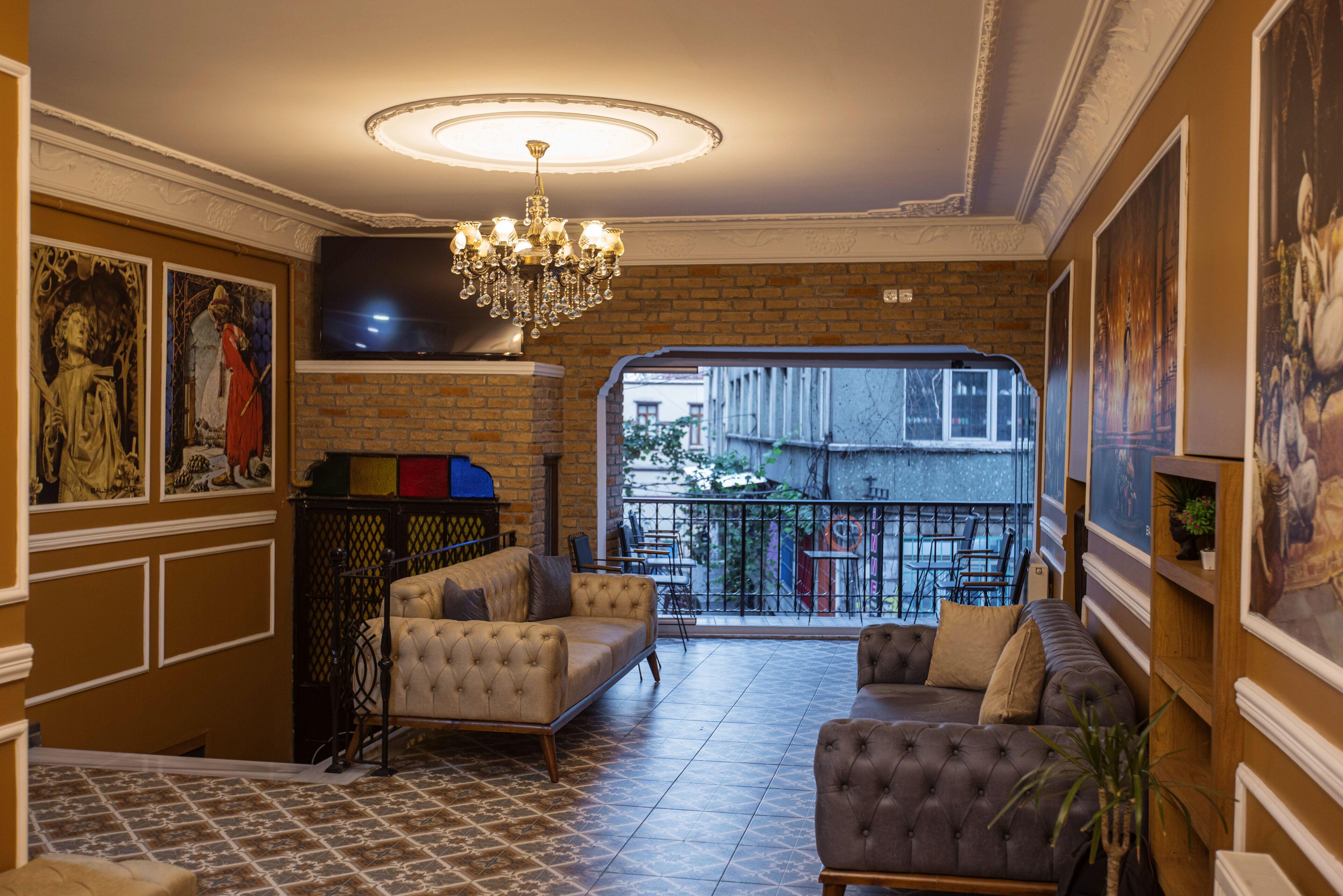 Grand Balyan Hotel & Restaurant — Foto’s 3