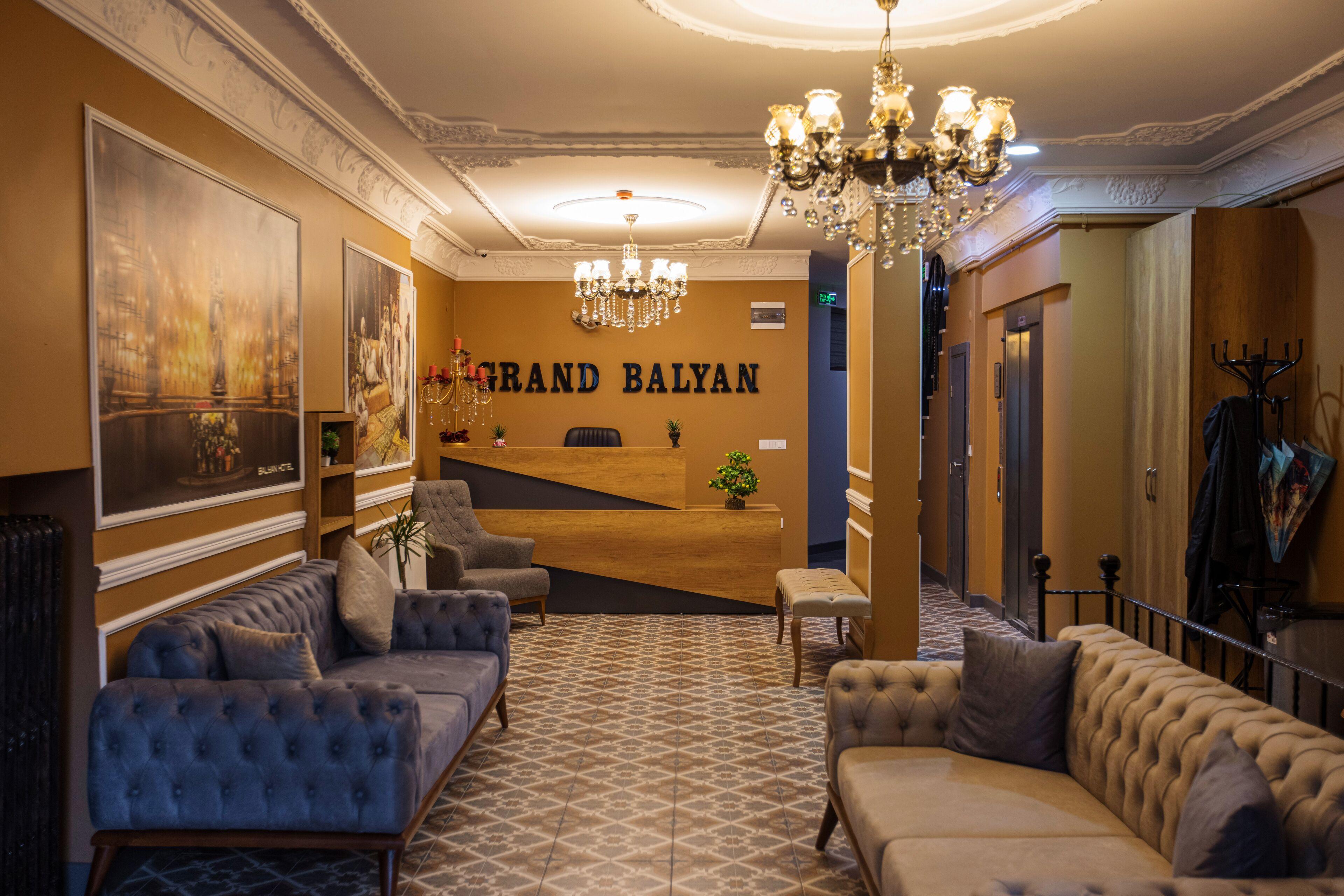 Grand Balyan Hotel & Restaurant — Foto’s 1